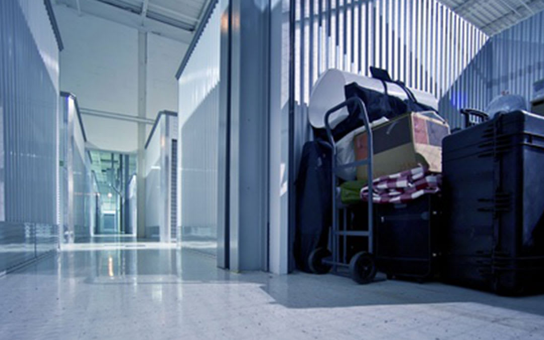 5 Storage Unit Organization Tips for Long Moves - Jake's Moving and Storage 5 Storage Unit Organization Tips for Long Moves - Jake's Moving and Storage
